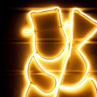 Неоновая фигура «Снеговик», 38 × 54 см, 336 LED, 220 В, свечение тёплое белое