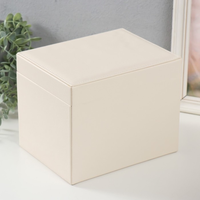 Шкатулка кожзам для украшений  Шкатулка кожзам для украшений "Винта" молочная 22х17х18 см