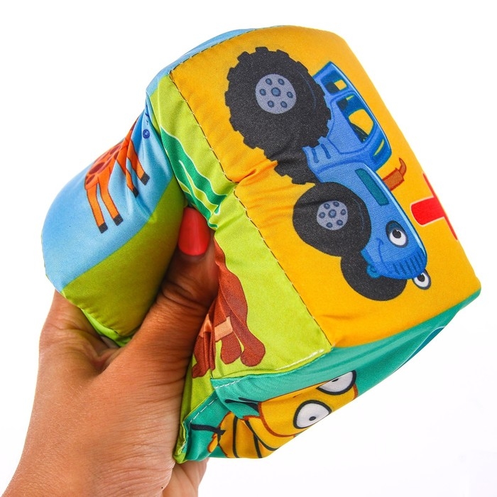 Игрушка мягконабивная «Синий трактор: Учим алфавит», кубики, 6 шт, 10 × 10 см Игрушка мягконабивная «Синий трактор: Учим алфавит», кубики, 6 шт, 10 × 10 см