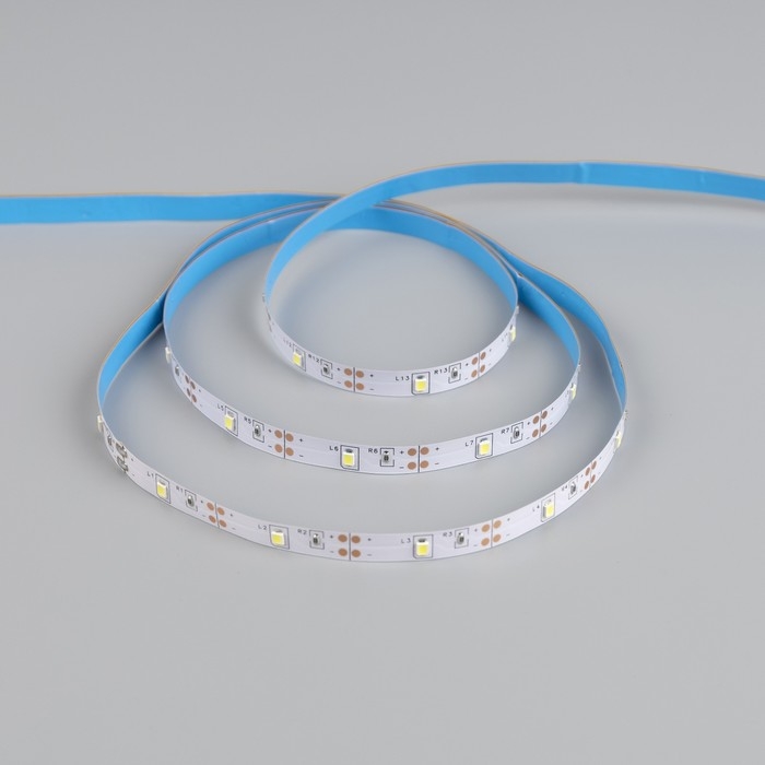 Светодиодная лента Luazon Lighting 3 м, IP20, SMD2835, 30 LED/м, батарейки 3хАА (нет в комплекте), 6000К