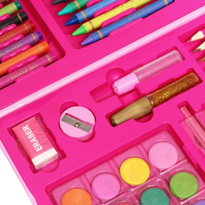 Набор для рисования в розовой коробке Набор для рисования в розовой коробке