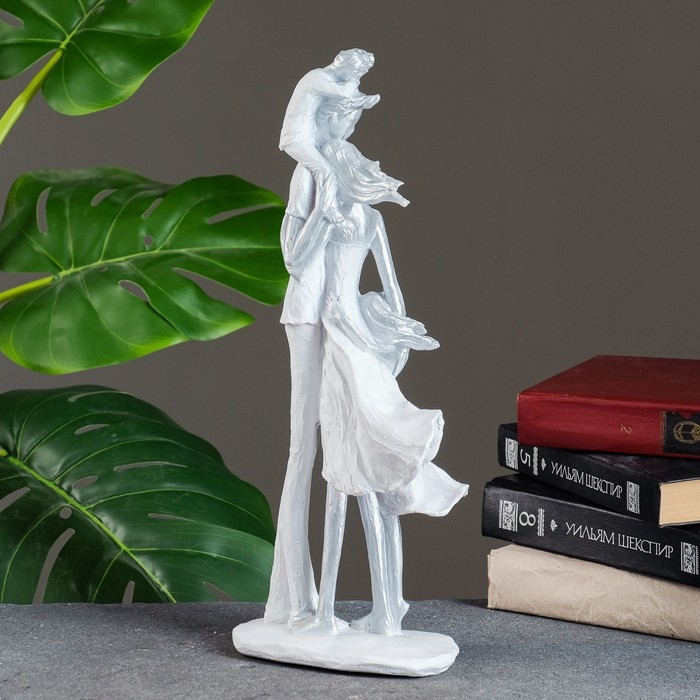 Фигура  Фигура "Семья" белая, 36х15х10см