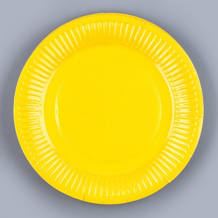 Набор бумажной посуды: 6 тарелок, 6 стаканов, цвет жёлтый Набор бумажной посуды: 6 тарелок, 6 стаканов, цвет жёлтый