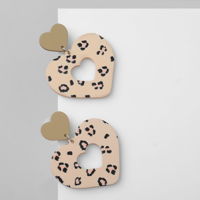 Серьги «Сердце» леопард, цвет розово-зелёный в серебре Серьги «Сердце» леопард, цвет розово-зелёный в серебре