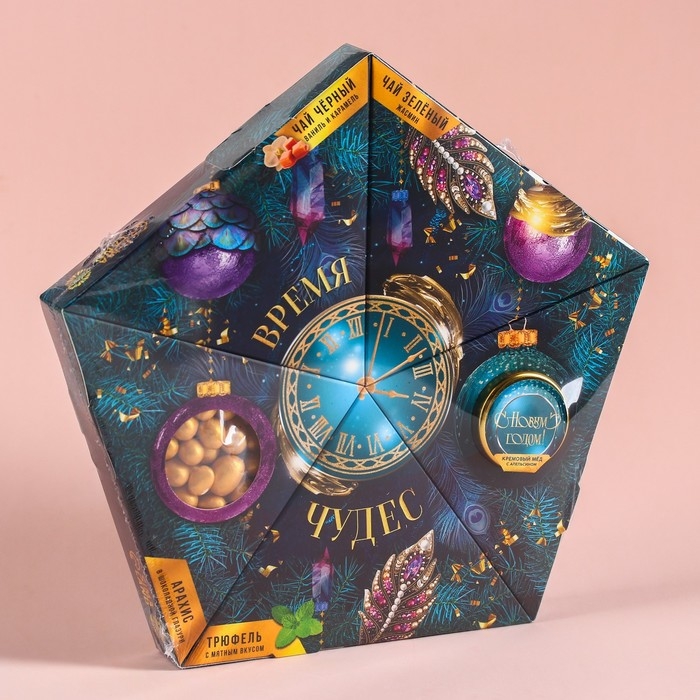 Подарочный набор «Время чудес»: чай чёрный со вкусом: ваниль и карамель 20 г., чай зелёный с жасмином 20 г., арахис шоколаде70 г., шоколадные конфеты 100 г., крем-мёд с апельсином 30 г. Подарочный набор «Время чудес»: чай чёрный со вкусом: ваниль и карамель 20 г., чай зелёный с жасмином 20 г., арахис шоколаде70 г., шоколадные конфеты 100 г., крем-мёд с апельсином 30 г.