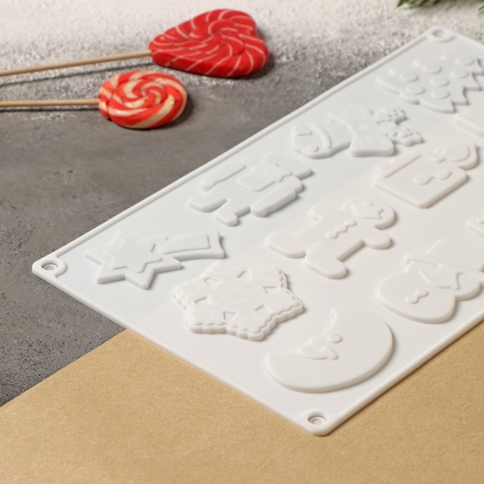 Форма для кондитерских украшений новогодняя Доляна «Новый год», силикон, 29,3×17,3 см, 12 ячеек, цвет белый Форма для кондитерских украшений новогодняя Доляна «Новый год», силикон, 29,3×17,3 см, 12 ячеек, цвет белый