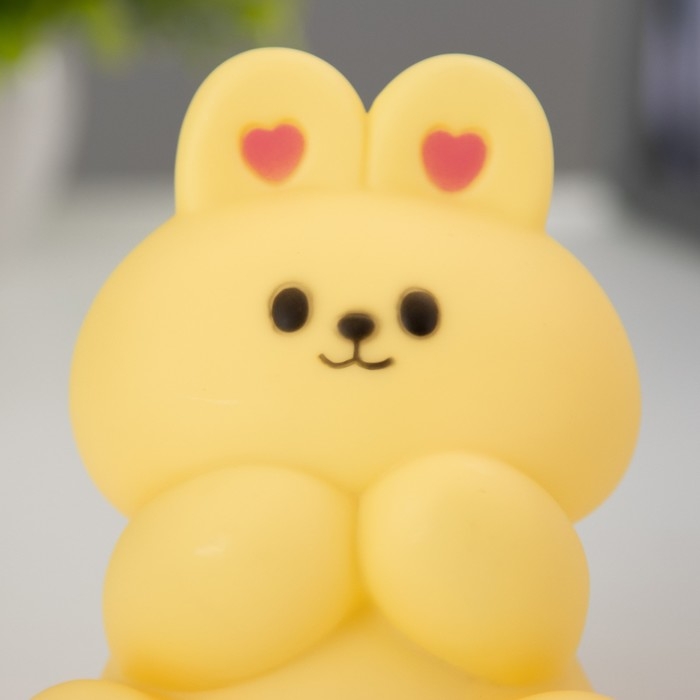 Ночник "Зайчик" LED 2Вт от батареек 3хLR44 желтый 7х9х11 см RISALUX