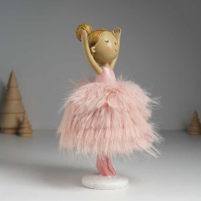 Сувенир полистоун  Сувенир полистоун "Балерина в меховой розовой пачке" 11х10х19,5 см