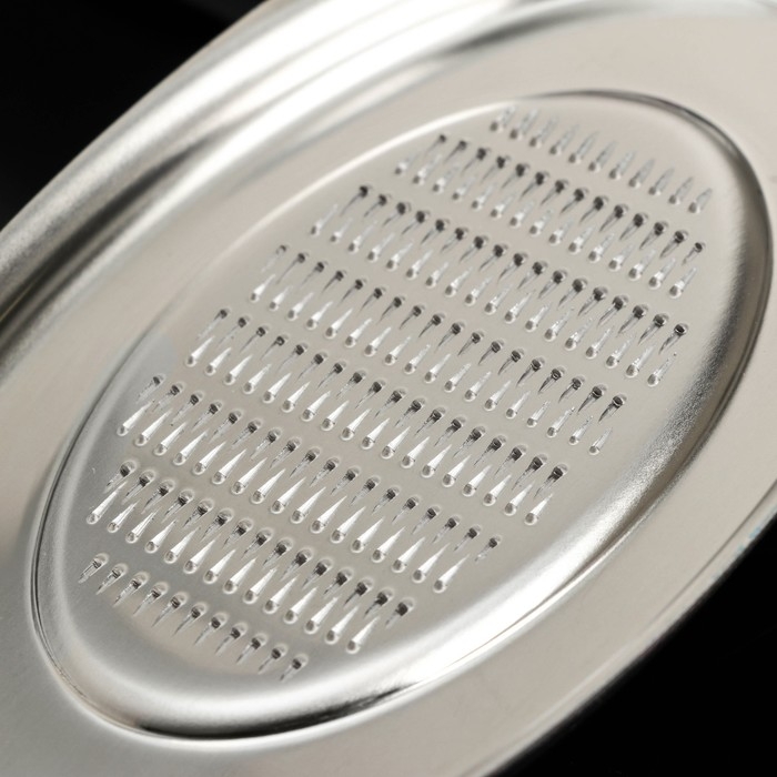 Тёрка для сыра овальная Magistro Vent, 14,2×7,2×0,9 см, нержавеющая сталь, цвет серебристый Тёрка для сыра овальная Magistro Vent, 14,2×7,2×0,9 см, нержавеющая сталь, цвет серебристый