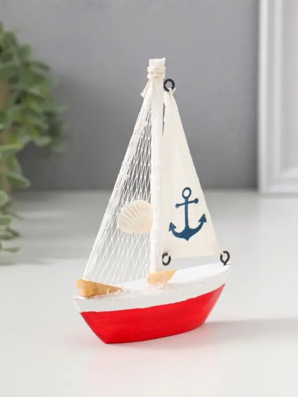Сувенир дерево "Парусная лодка с якорем на парусе" бело-красный 11х2,5х14 см