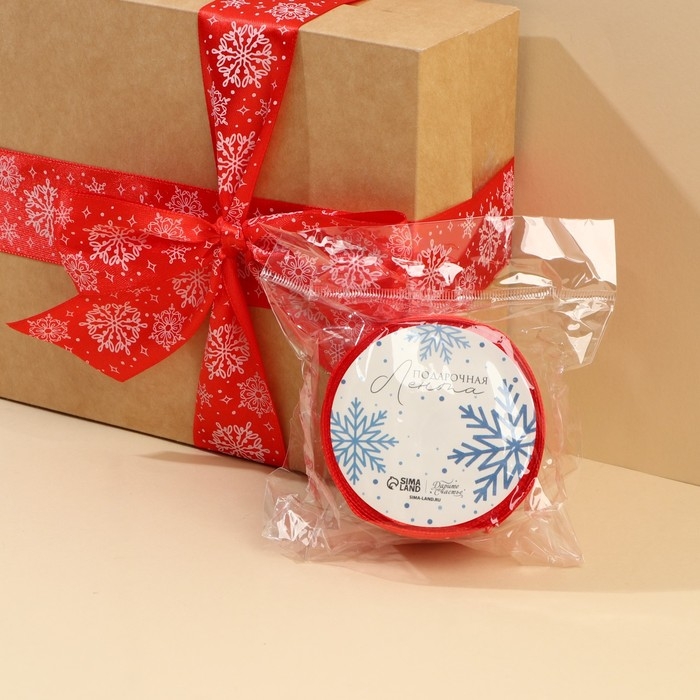 Лента атласная «Снежинки», красная, 4 см х 5 метров Лента атласная «Снежинки», красная, 4 см х 5 метров