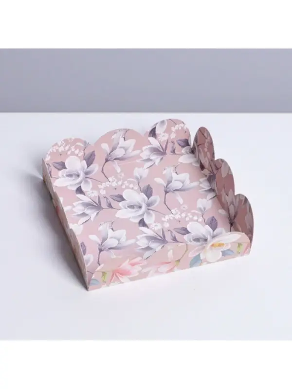 Коробка для печенья, кондитерская упаковка с пластиковой крышкой, &laquo;Цветы&raquo;, 10.5 х 10.5 х 3 см