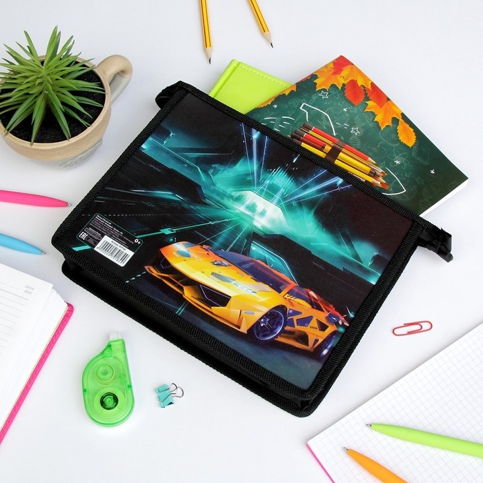 Папка для тетрадей А5, 230 х 190 х 50 мм, молния сверху, пластиковая, Calligrata  Папка для тетрадей А5, 230 х 190 х 50 мм, молния сверху, пластиковая, Calligrata "Тачка"