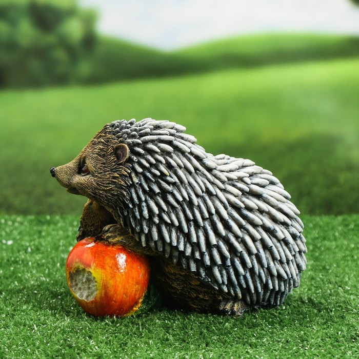 Садовая фигура Садовая фигура "Ёжик с яблоком" 18х14х14см