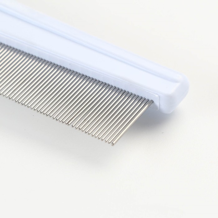 Расчёска  Расчёска "Комфорт" с частыми зубьями, нескользящая ручка, 21 х 3,5 см, голубая