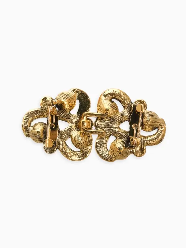 Зажим для кардигана Зажим для кардигана "Ажур", узел, цвет белый в чернёном золоте