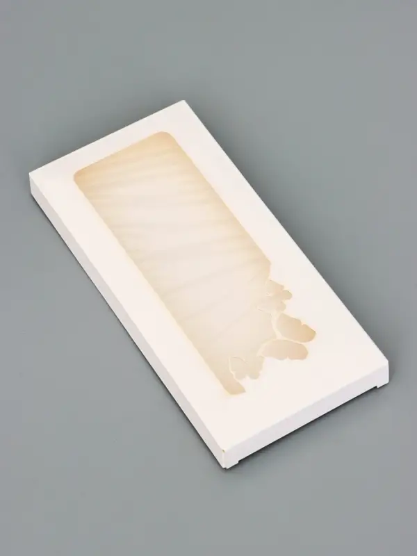 Подарочная коробка под плитку шоколада, с вырубным окном, «Бабочки», 17.1×8×1.4 см Подарочная коробка под плитку шоколада, с вырубным окном, «Бабочки», 17.1×8×1.4 см