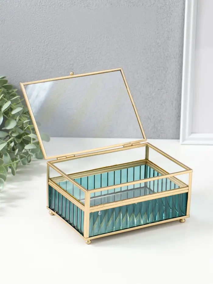 Шкатулка стекло с металлическим каркасом  "Линии по низу" голубая 14х18х9,5 см