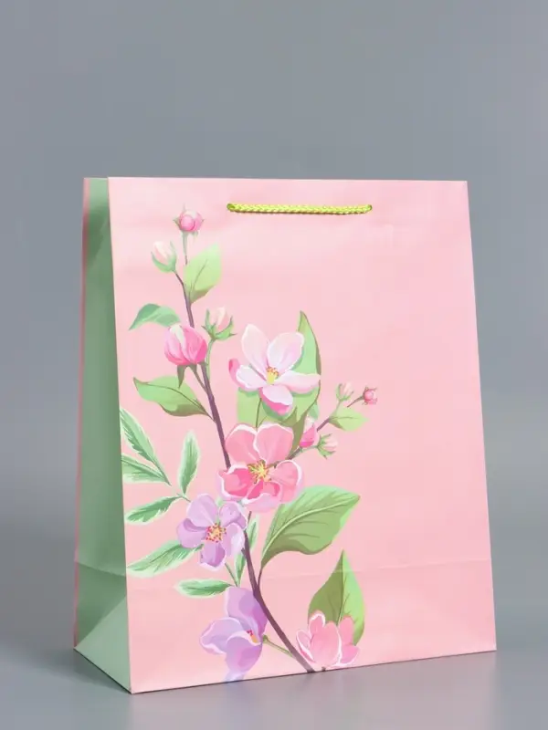 Пакет подарочный "Нежный комплимент" ламинированный 26 х 12 х 32 см