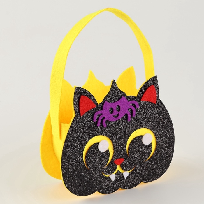 Карнавальный костюм «Зловещая Колдунья»: платье, шляпа, сумка, чулки, рост 104-110 см Карнавальный костюм «Зловещая Колдунья»: платье, шляпа, сумка, чулки, рост 104-110 см