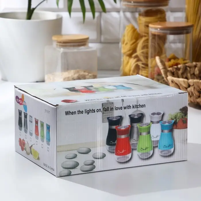 Солонка стеклянная «Сияние», 5,5×5×11 см, цвет бронзовый, надписи МИКС Солонка стеклянная «Сияние», 5,5×5×11 см, цвет бронзовый, надписи МИКС