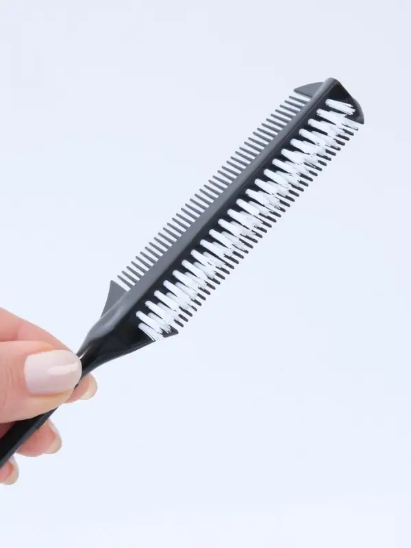 Расчёска для окрашивания, с хвостиком, 23&times;4 (&plusmn;1) см, чёрная