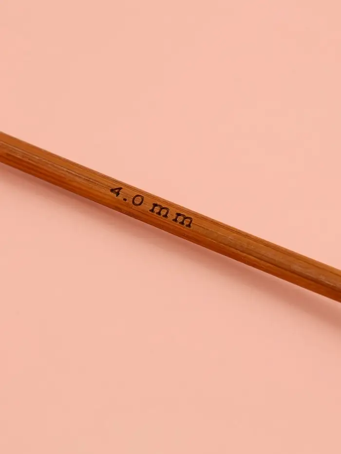 Спицы для вязания, прямые, d=4 мм, 25 см, 2 шт.