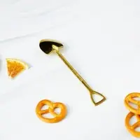 Ложка десертная из нержавеющей стали Magistro &laquo;Лопата&raquo;, длина 12 см, цвет золотой