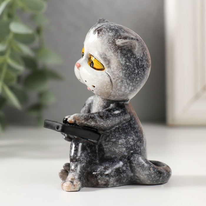 Сувенир полистоун лак Сувенир полистоун лак "Котишка с телефоном" 7х6х7 см