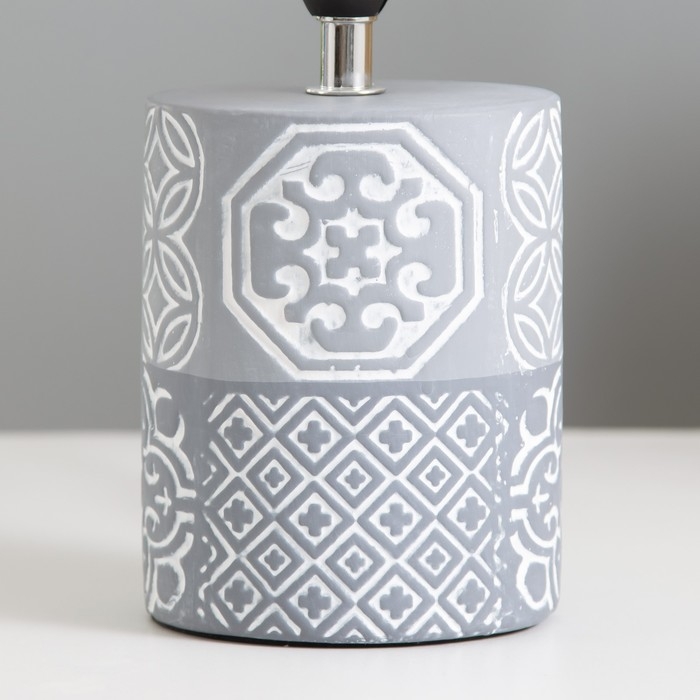 Настольная лампа Настольная лампа "Агата" Е14 40Вт серый 16х16х31 см RISALUX