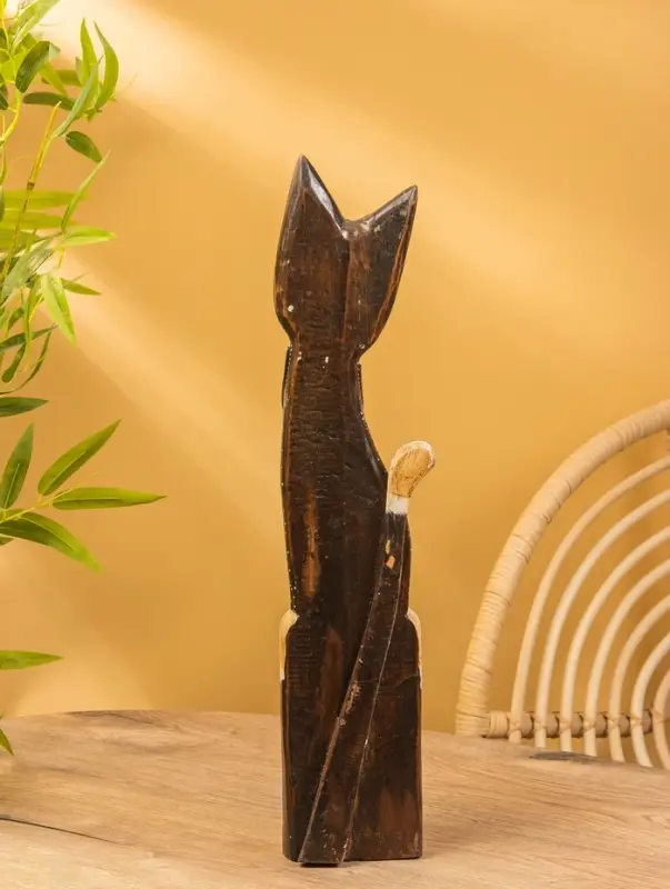 Сувенир «Кошка», 60×14×6 см, дерево, коричневый, МИКС Сувенир «Кошка», 60×14×6 см, дерево, коричневый, МИКС