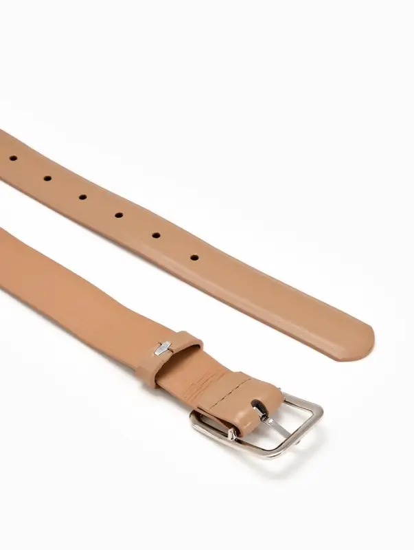 Ремень жен 05-01-02-01, Июнь2505, 3*0,3*110 см, без винта, пряж мат металл, 1 прокол, бежев 109031 Ремень жен 05-01-02-01, Июнь2505, 3*0,3*110 см, без винта, пряж мат металл, 1 прокол, бежев 109031