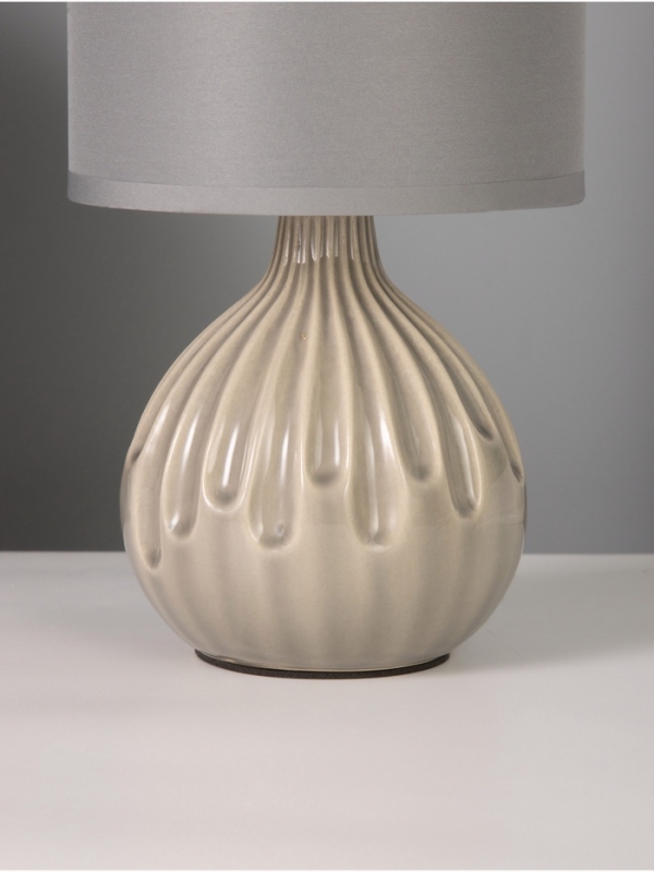 Лампа настольная Лампа настольная "Капли" 40Вт Е14 серый 12х12х24см