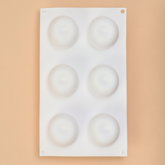 Форма для муссовых десертов и выпечки Доляна «Яблоко», силикон, 29×17×5,5 см, 6 ячеек (d=6 см), цвет белый