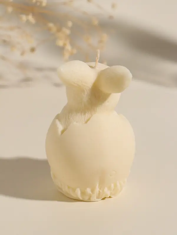 Свеча пасхальная "Заяц с цветами" 6х10 см, бежевый