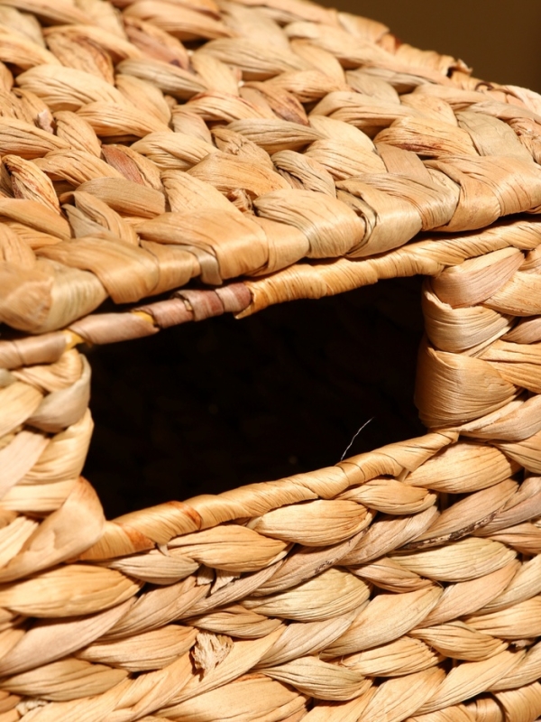 Корзина плетеная 32х20х14 см, +/- 3 см. водный гиацинт