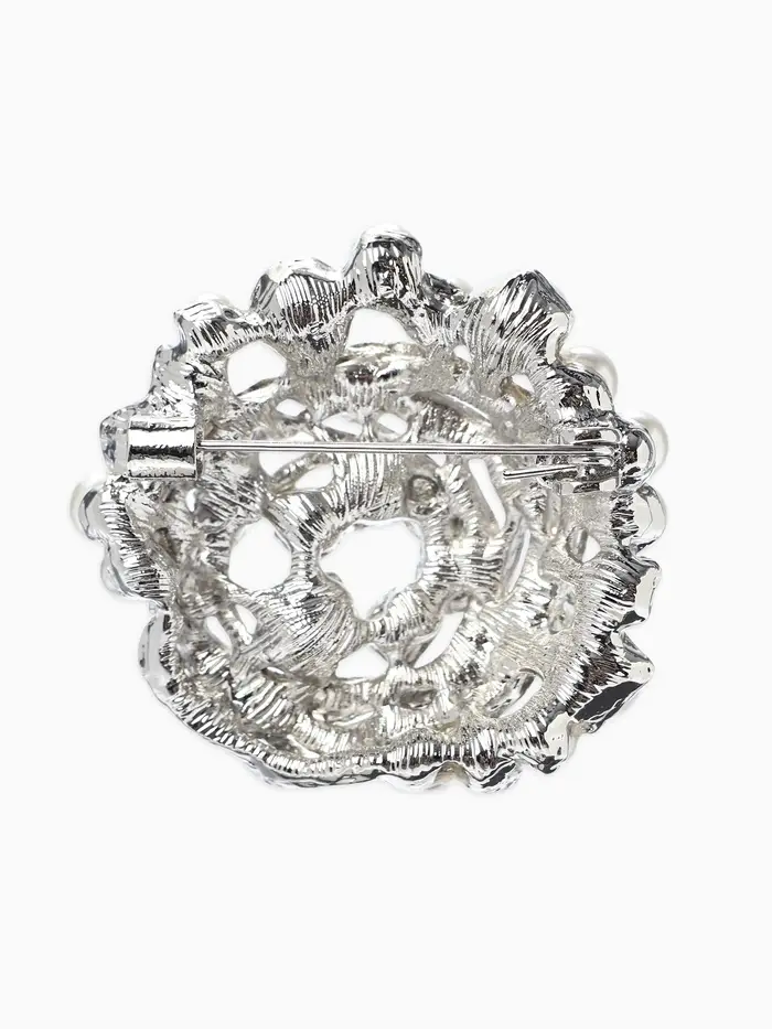 Брошь &laquo;Жемчуг&raquo;, гнездо, цвет белый в серебре