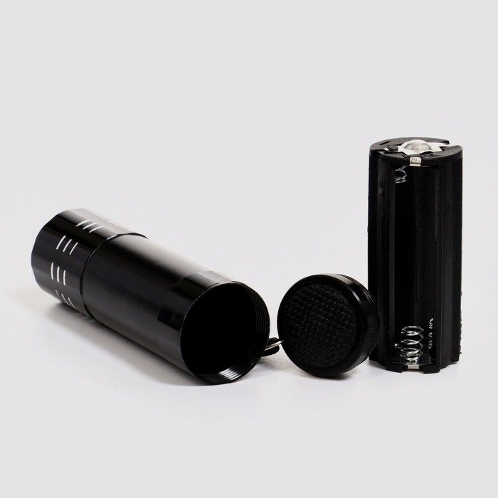 Набор для выживания 4в1 (фонарь, карта для выживания, паракорд, компас) Набор для выживания 4в1 (фонарь, карта для выживания, паракорд, компас)