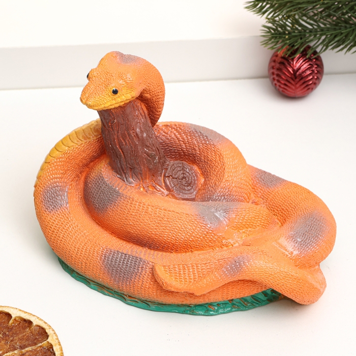 Фигура Фигура "Змея большая" красная, 20х15х10см