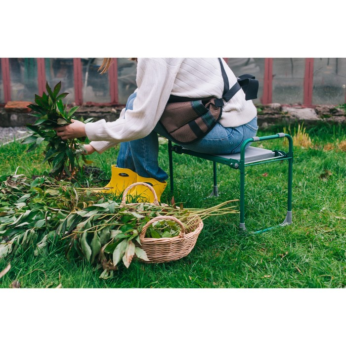 Скамейка-перевёртыш для дачи Nika складная 56х30х42.5 см, зелёная, до 100кг, для грядок Скамейка-перевёртыш для дачи Nika складная 56х30х42.5 см, зелёная, до 100кг, для грядок