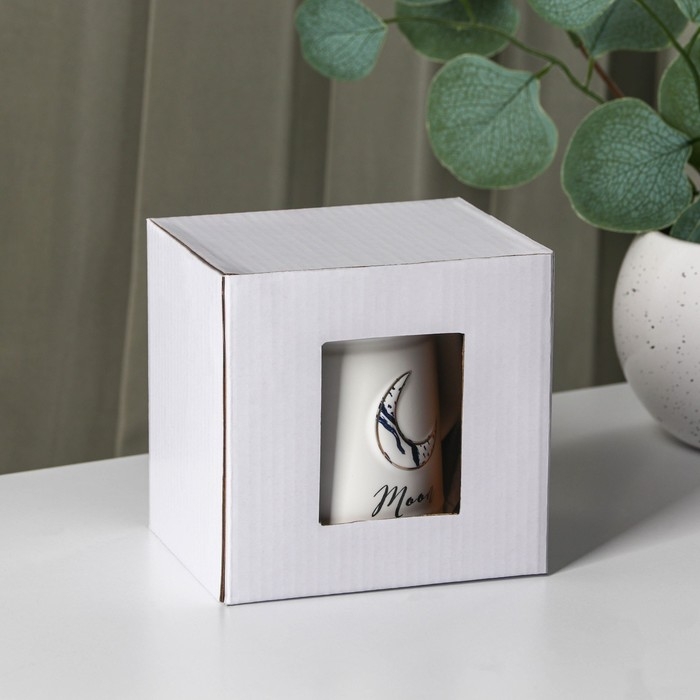 Кружка керамическаяс крышкой и ложкой Moon, 350 мл, цвет белый Кружка керамическаяс крышкой и ложкой Moon, 350 мл, цвет белый