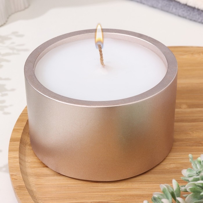 Свеча «Цилиндр» в подсвечнике из гипса, 11,5х11,5х6,5 см, шампань Свеча «Цилиндр» в подсвечнике из гипса, 11,5х11,5х6,5 см, шампань