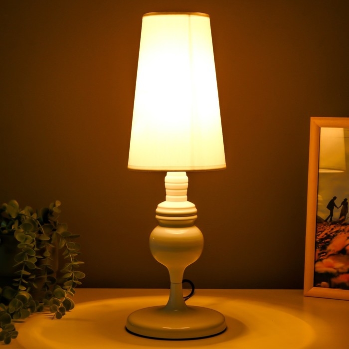 Настольная лампа Настольная лампа "Жардин" Е27 40Вт белый 15х47 см RISALUX