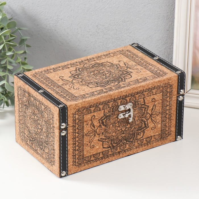 Шкатулка дерево кожзам под пробку Шкатулка дерево кожзам под пробку "Узор цветок мехенди" 24х14х12 см