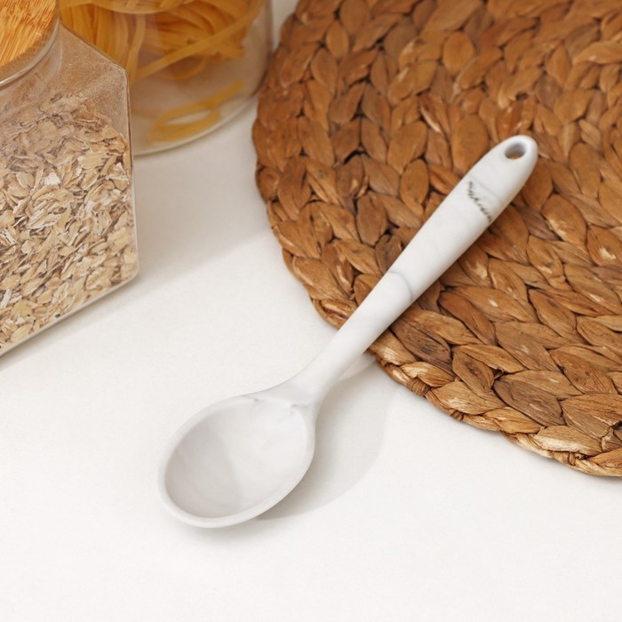 Ложка гарнирная Доляна «Мрамор», силикон, 20,5×4,3 см, цвет белый Ложка гарнирная Доляна «Мрамор», силикон, 20,5×4,3 см, цвет белый