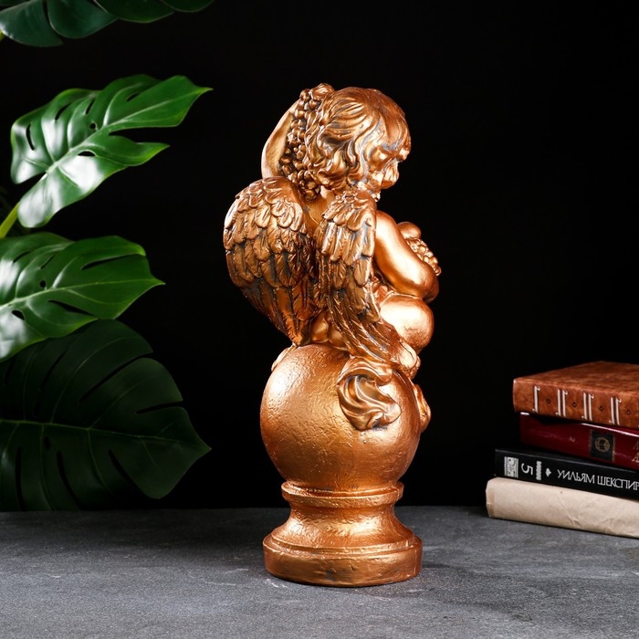 Фигура  Фигура "Ангел с корзиной" бронза 19х20х42см