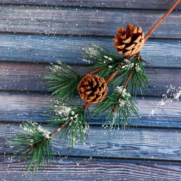 Декор  Декор "Зимнее очарование" веточка хвои с шишками в снегу, 29 см