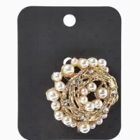 Брошь &laquo;Жемчуг&raquo;, гнездо, цвет белый в золоте