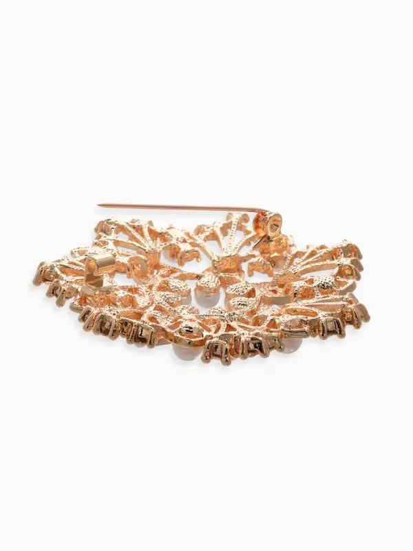 Брошь с жемчугом &laquo;Снежинка&raquo;, белая в золоте