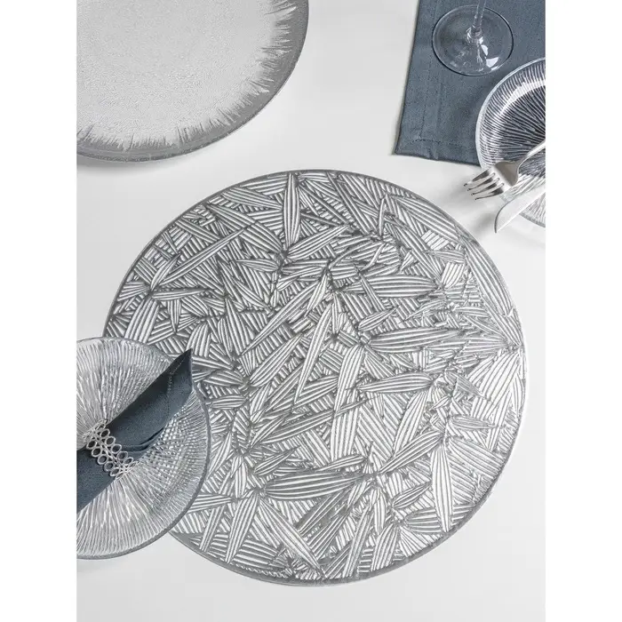 Салфетки сервировочные на стол Доляна &laquo;Листья&raquo;, d=38 см, 4 шт., серебряные
